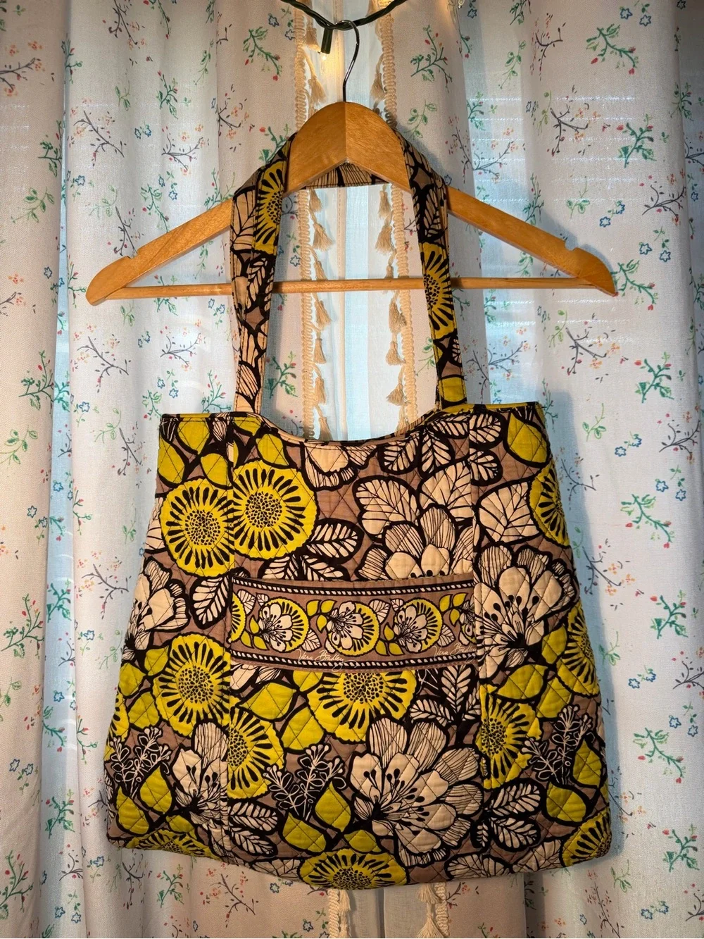 Vera Bradley Floral Quilted Tote Bag in Lime & Black